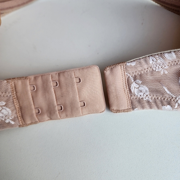 Soma Eva Strapless Bra 34C Satin Unlined Underwire Side Boning Tan Nude Floral - Picture 9 of 9